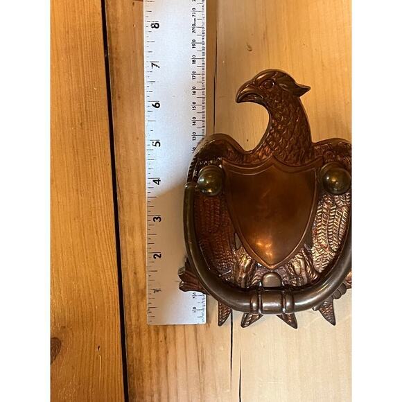 Vintage Brass American Eagle Door Knocker w/ mounting hardware. - Picture 8 of 8
